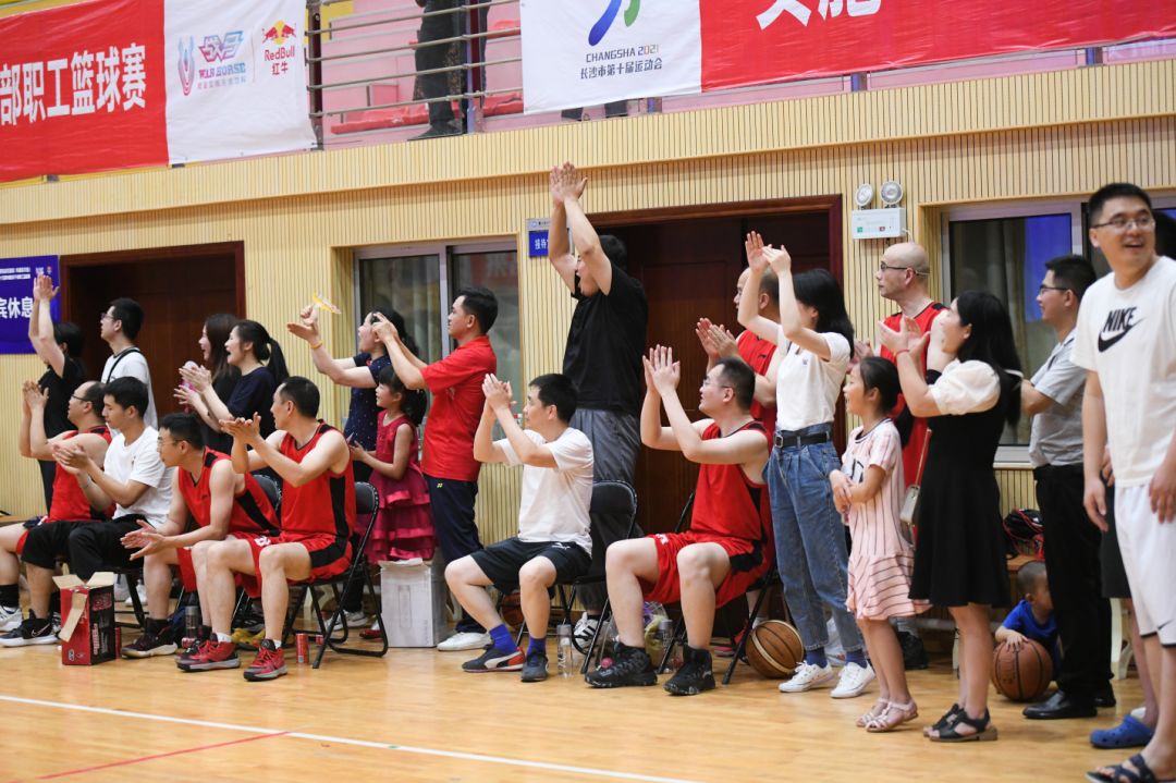 湖南熊猫体育管理有限公司